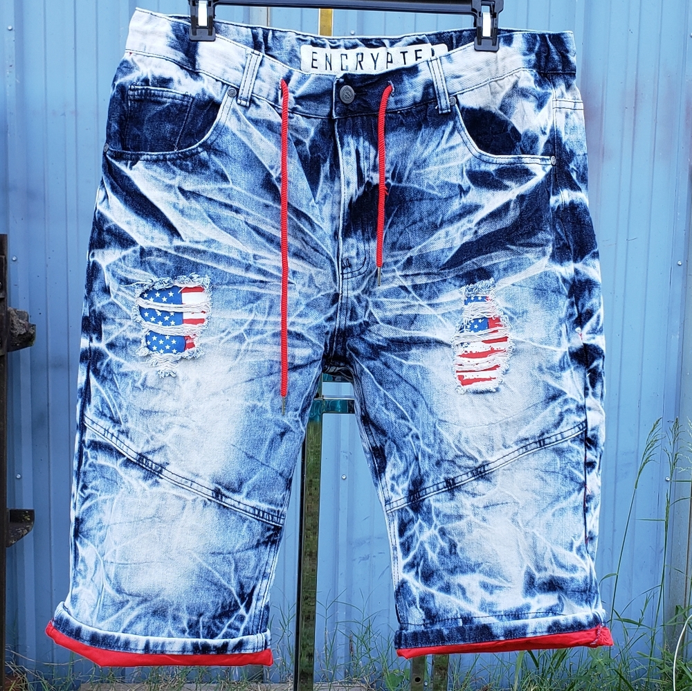 Encrypted Supply Company bleached distressed short